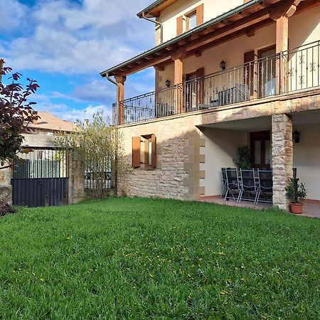 Casa Rural Torreblanca Urroz 외부 사진