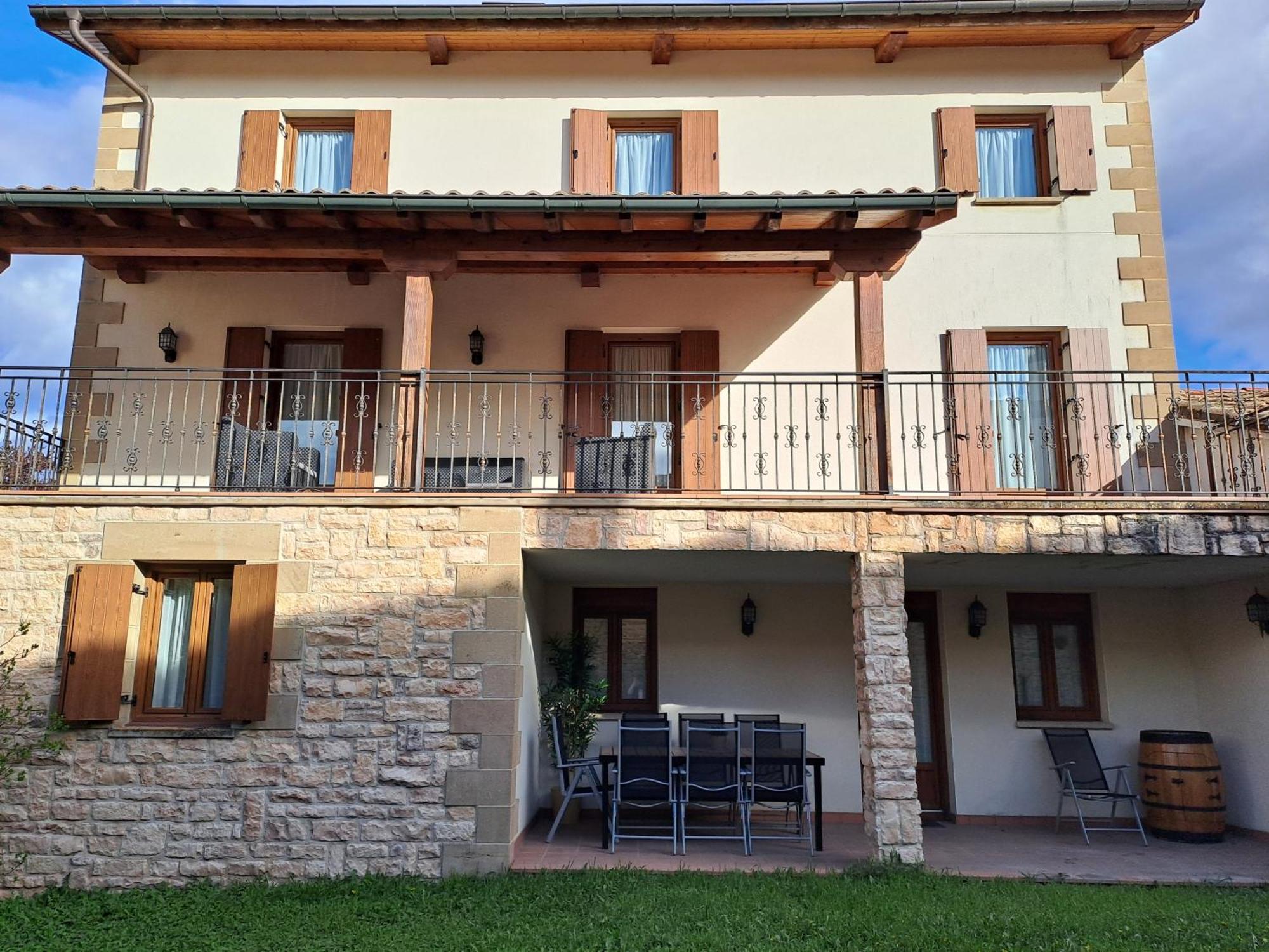 Casa Rural Torreblanca Urroz 외부 사진