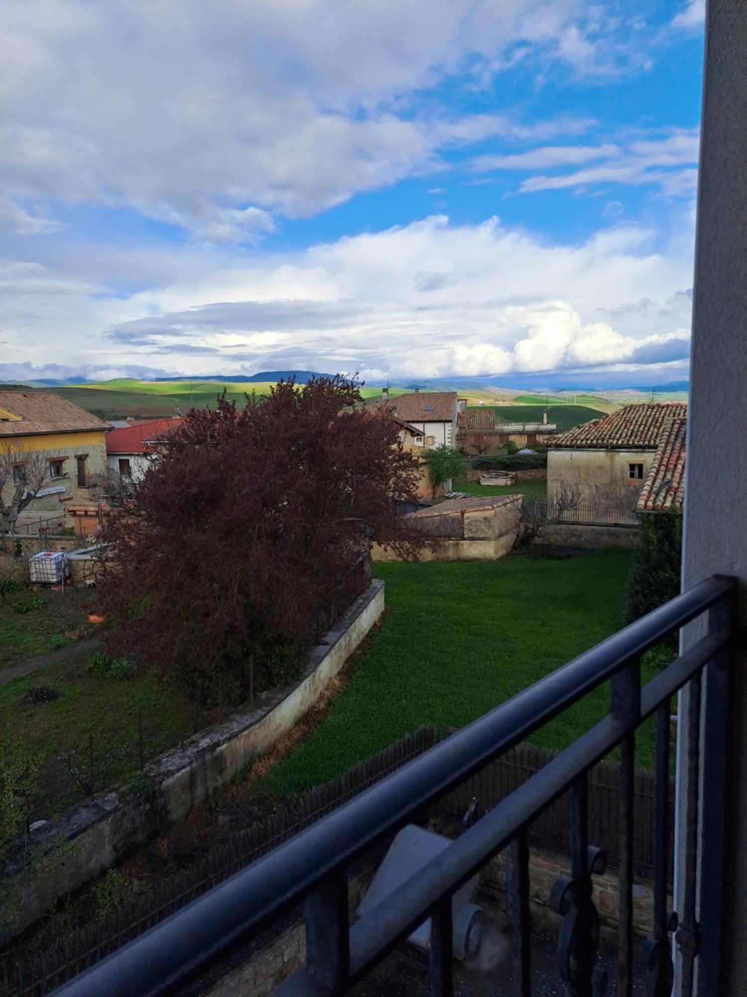 Casa Rural Torreblanca Urroz 외부 사진