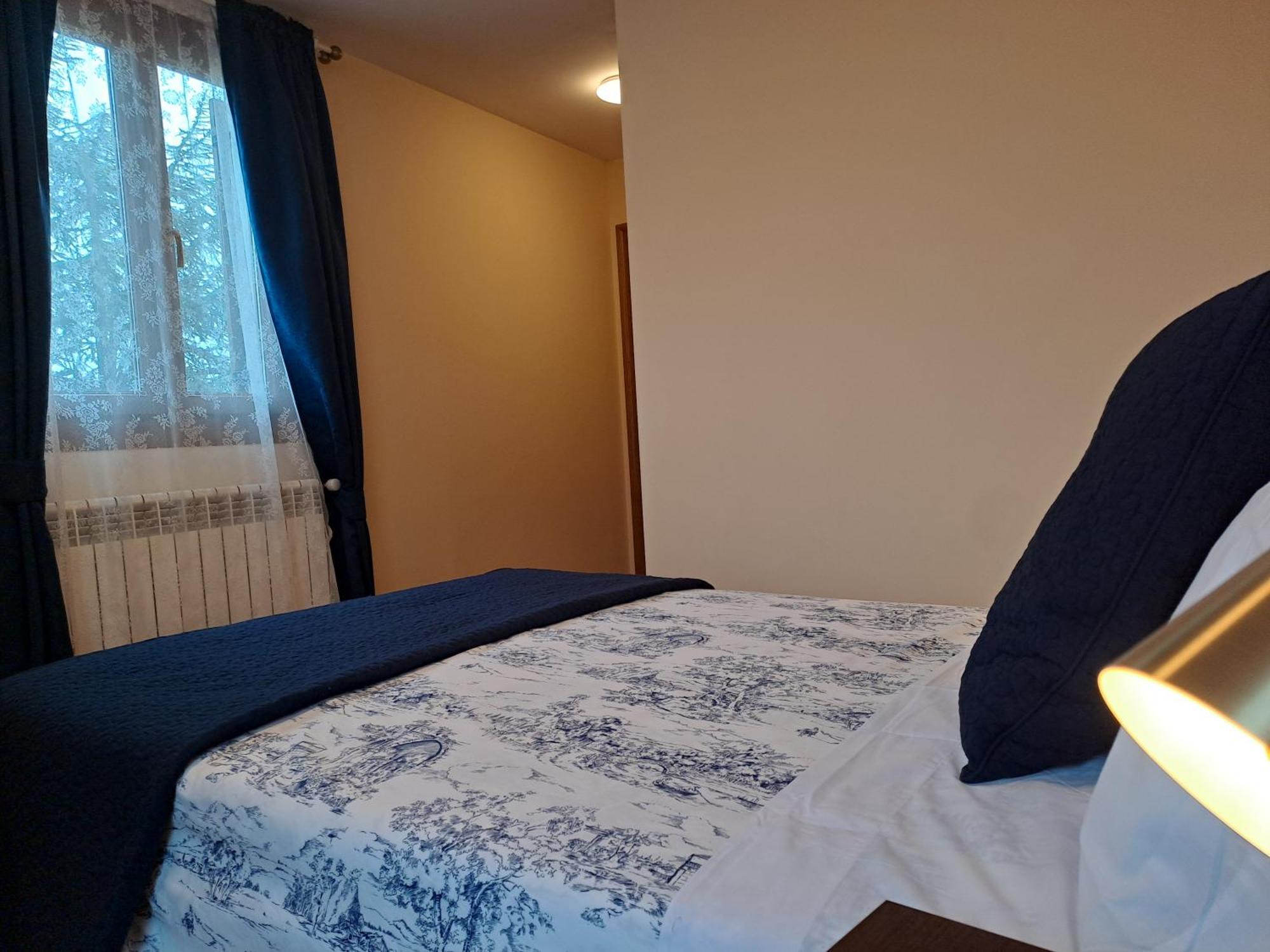 Casa Rural Torreblanca Urroz 외부 사진