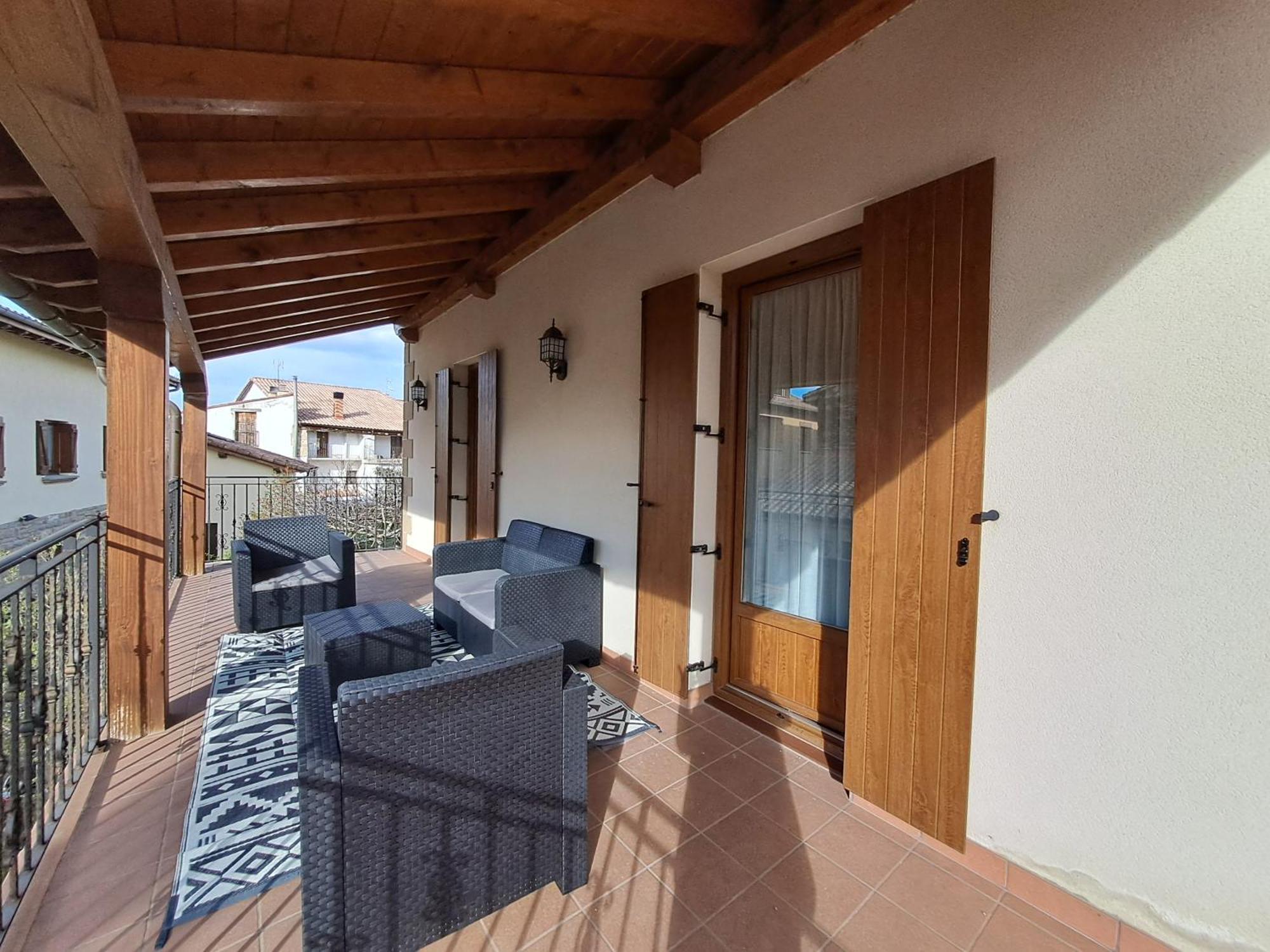 Casa Rural Torreblanca Urroz 외부 사진